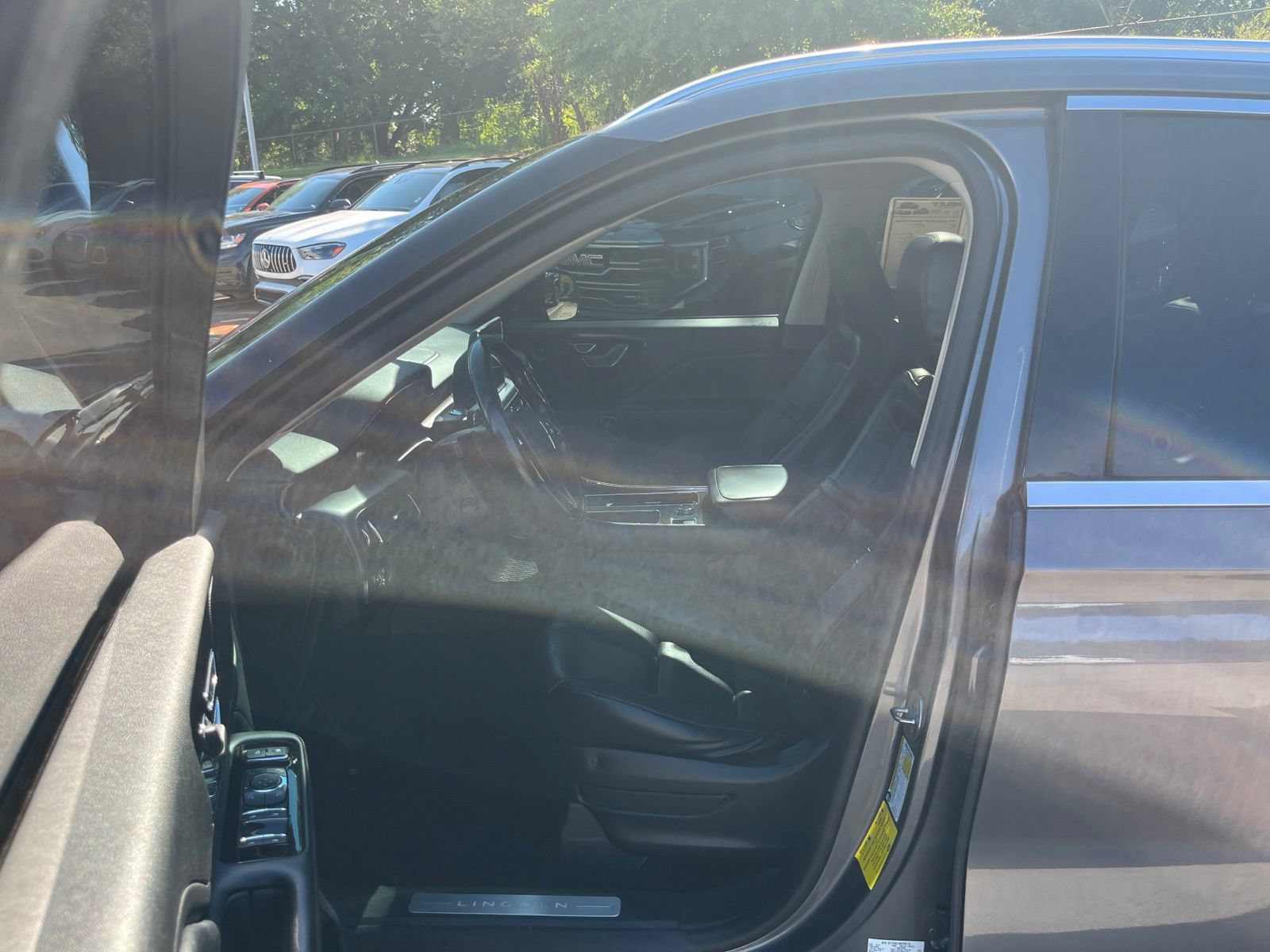 Used 2021 Lincoln Aviator Reserve RWD image 27