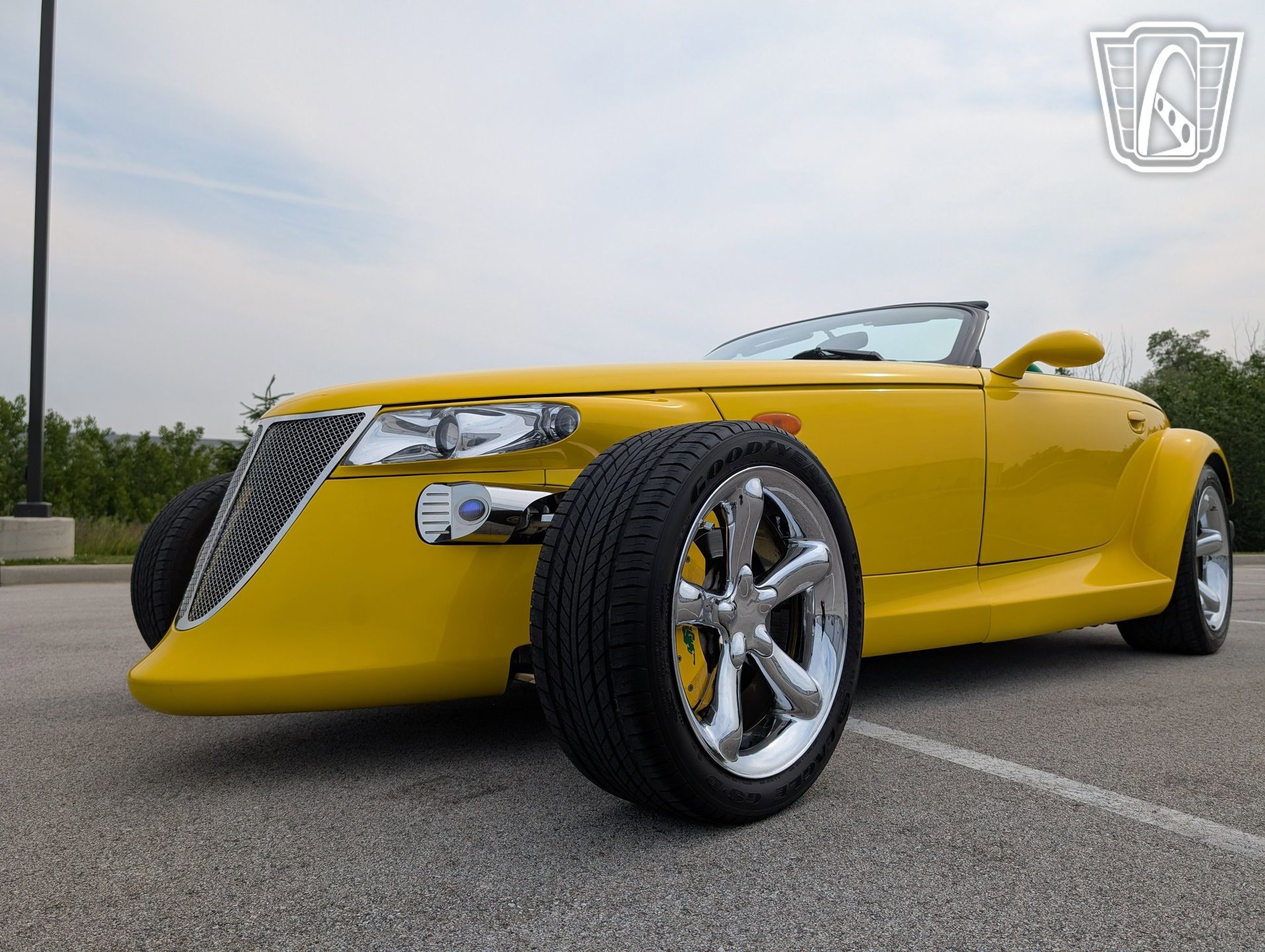Used 1999 Plymouth Prowler image 4