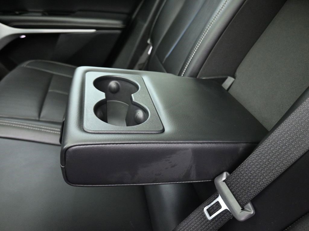 Used 2023 Cadillac Lyriq 2WD image 41