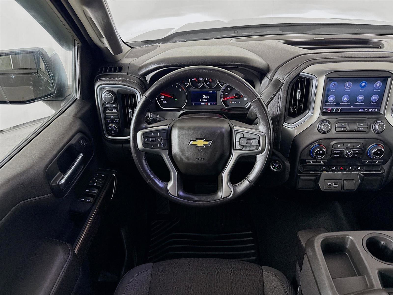 Used 2022 Chevrolet Silverado 1500 LT image 22