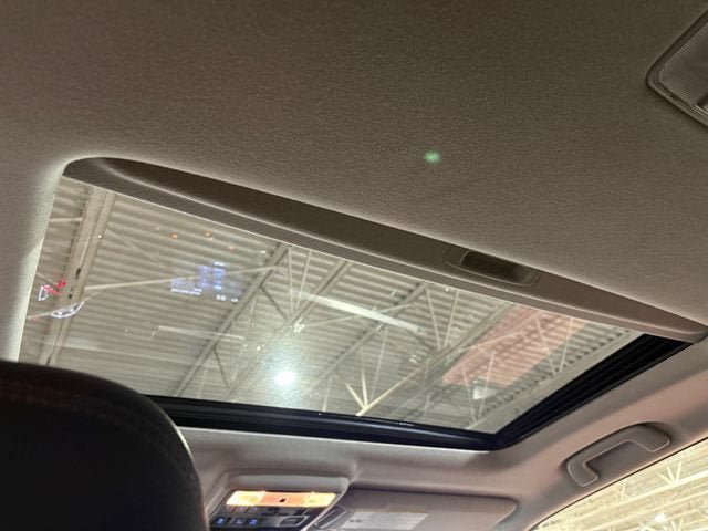 Certified 2020 Toyota 4Runner Venture w/ Moonroof Package AWD/4WD image 6