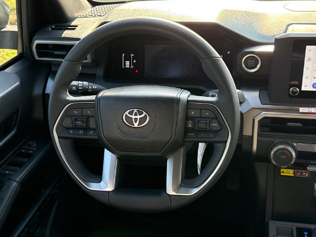 New 2026 Toyota 4Runner SR5 AWD/4WD image 17