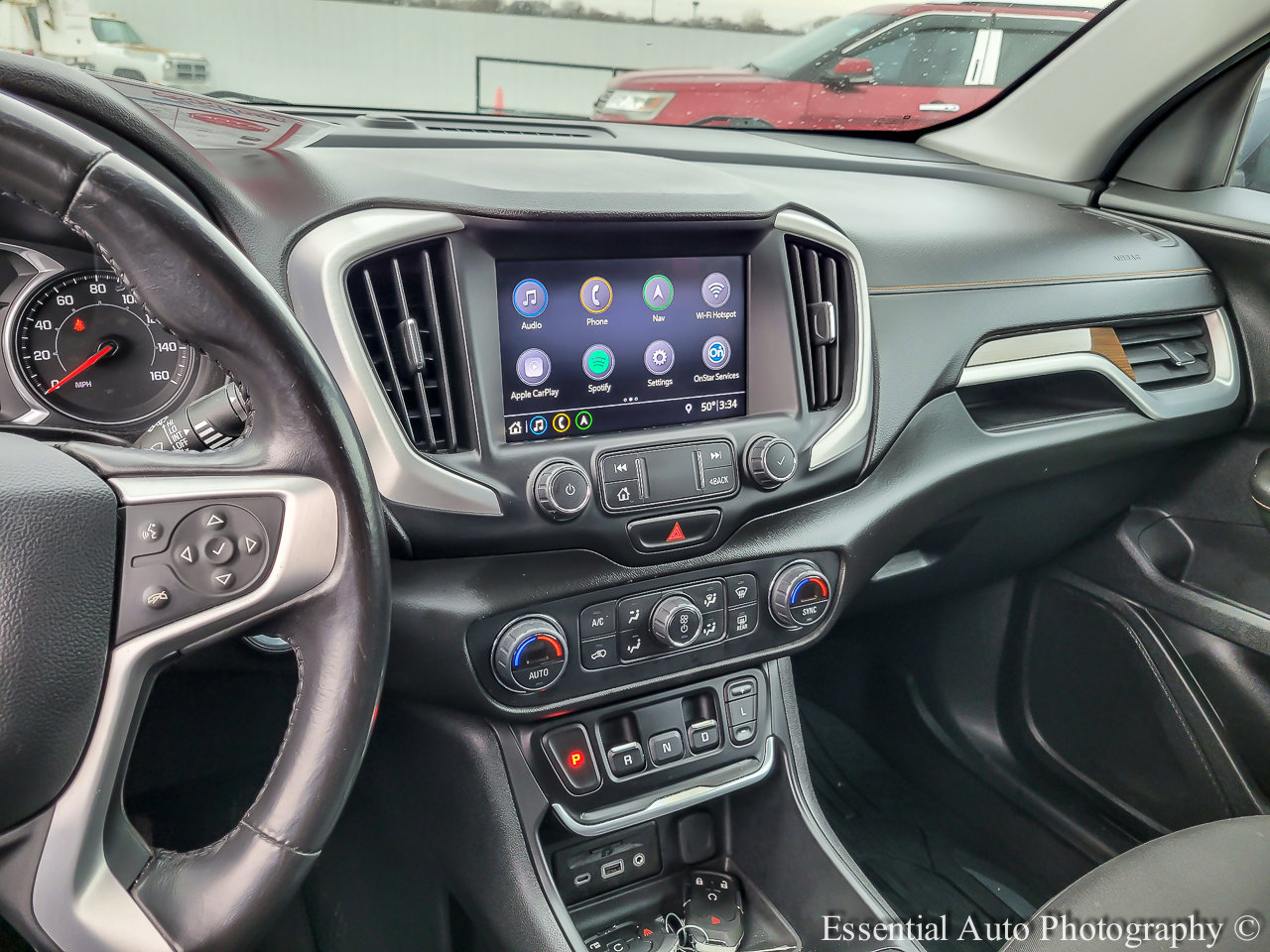 Used 2020 GMC Terrain SLE w/ Driver Convenience Package image 22