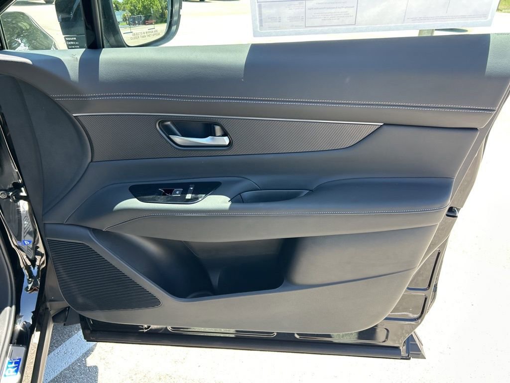 New 2025 Nissan Murano SV image 37