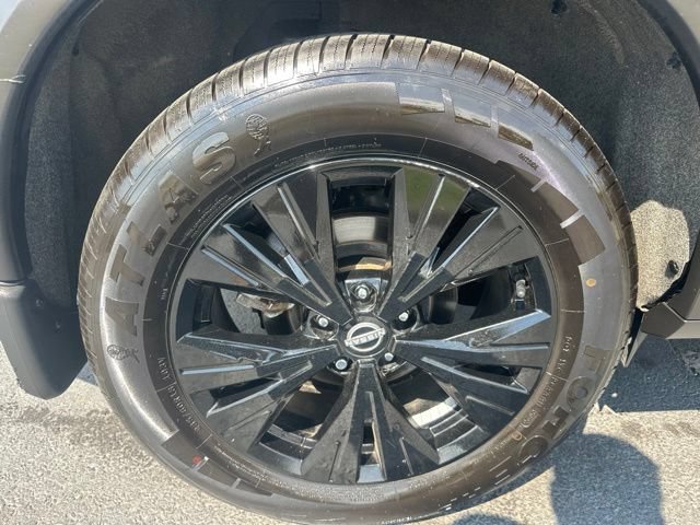 Used 2023 Nissan Rogue SV w/ SV Premium B Package AWD/4WD image 42