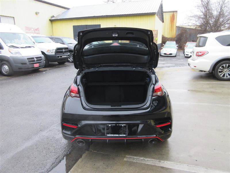 Used 2022 Hyundai Veloster N image 5