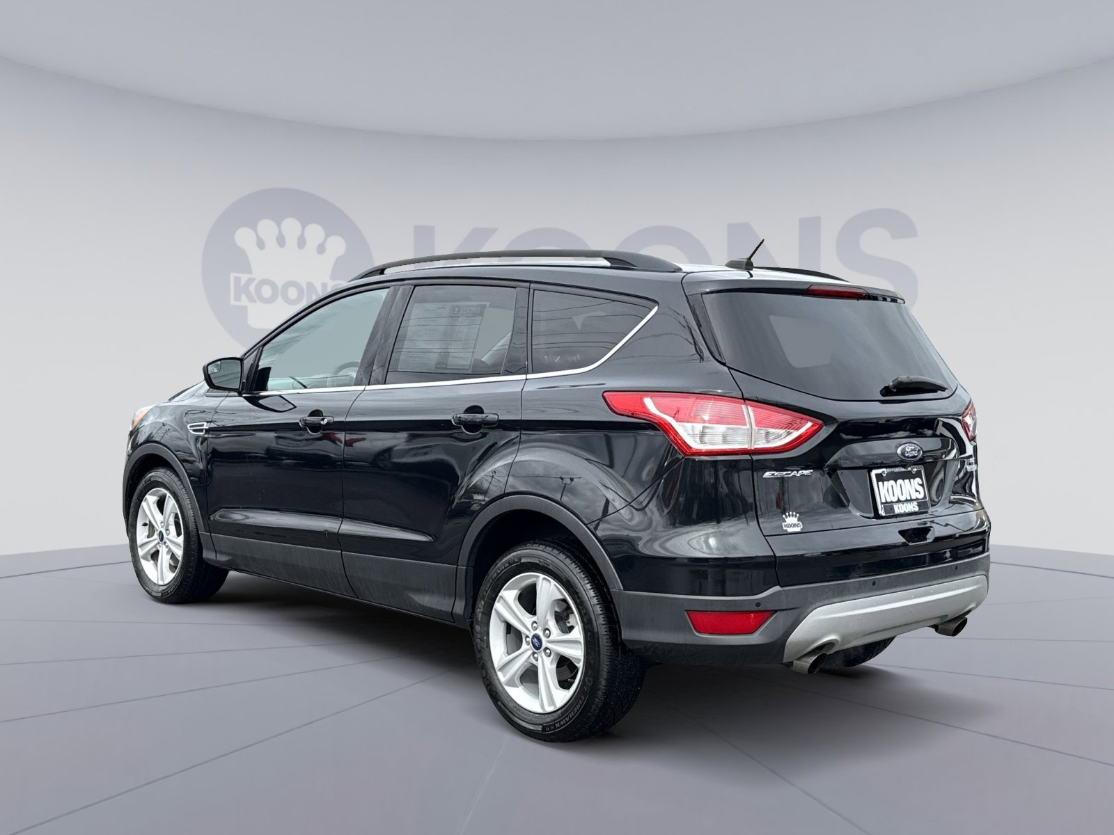 Used 2014 Ford Escape SE w/ Equipment Group 201A image 4