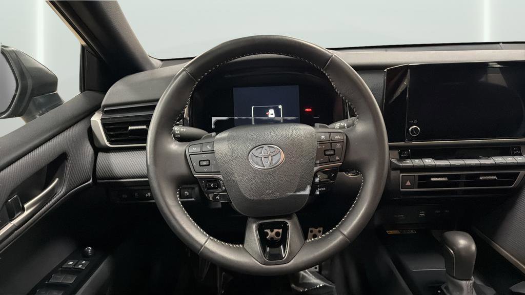 Used 2025 Toyota Camry SE FWD image 22
