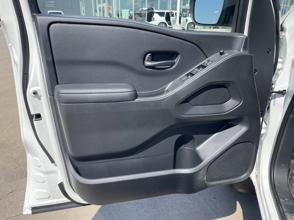 New 2026 Nissan Frontier SV w/ Tow Package image 12