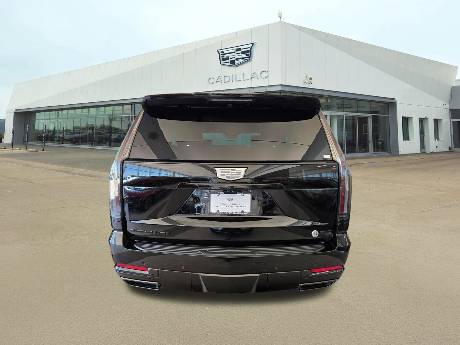 New 2026 Cadillac Escalade Platinum Sport w/ LPO, ONYX Package AWD/4WD image 4