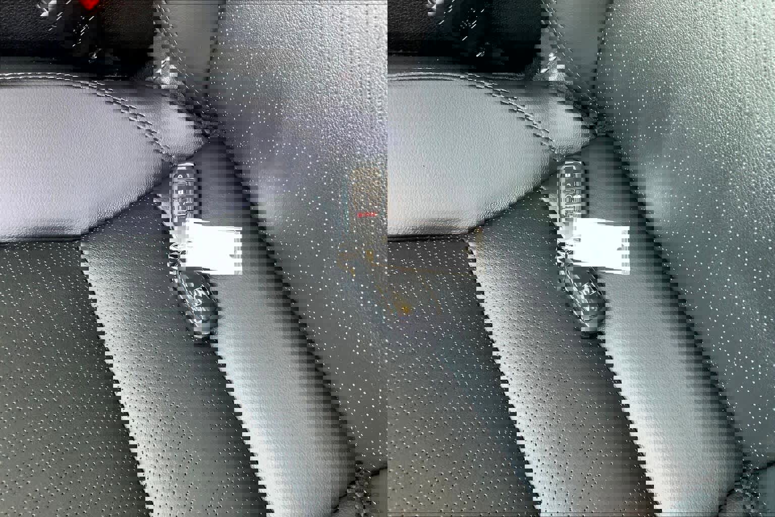 Used 2024 Honda Civic Touring image 14