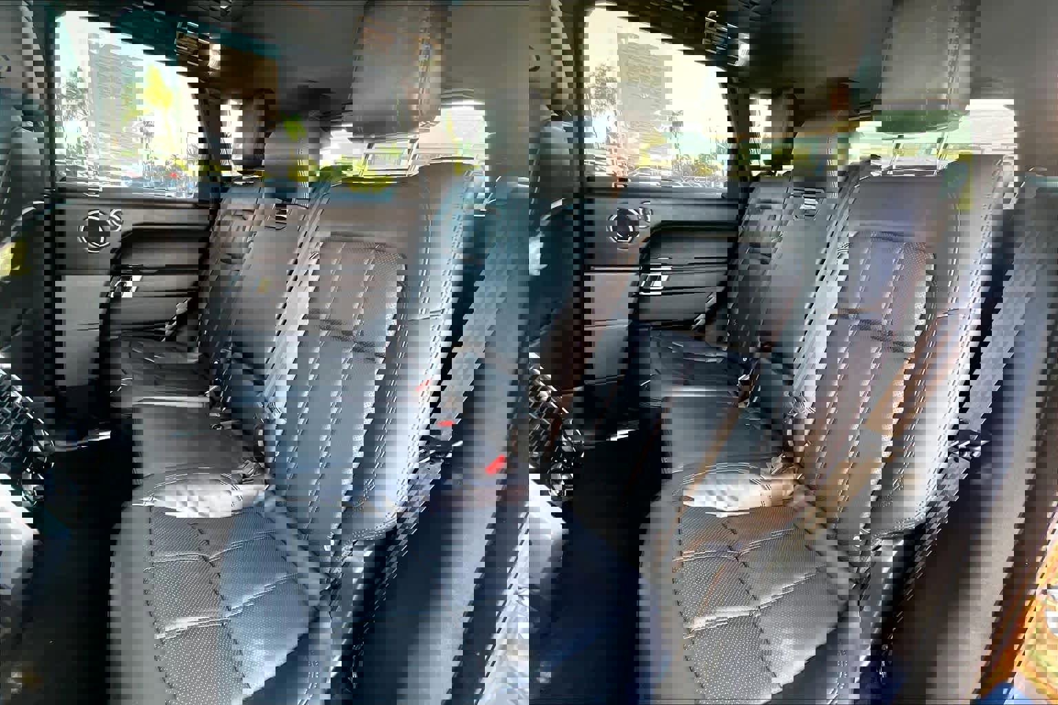 Used 2022 Land Rover Range Rover Sport HSE Silver Edition image 18