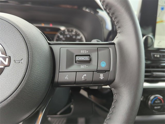 New 2025 Nissan Pathfinder SL image 39