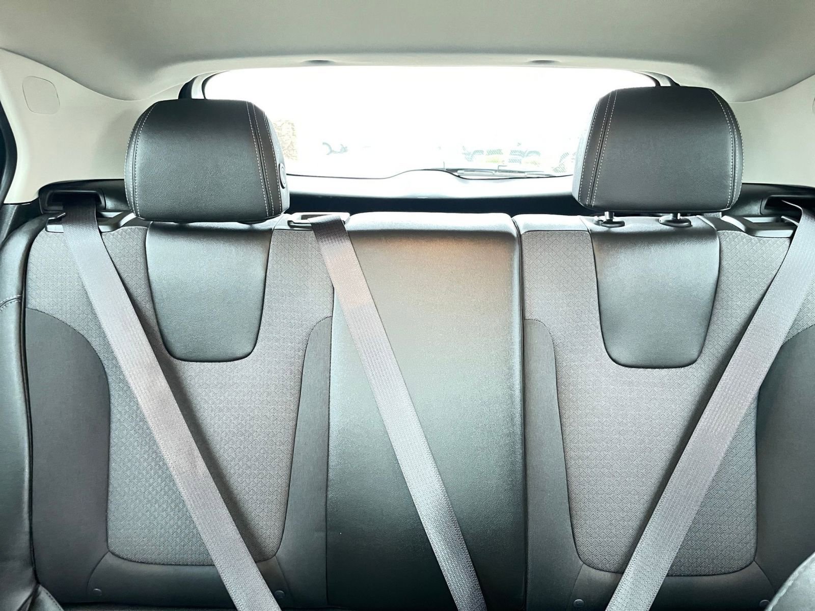 Used 2025 Buick Encore GX Preferred image 38