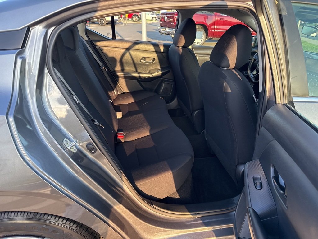 Used 2024 Nissan Sentra S image 15