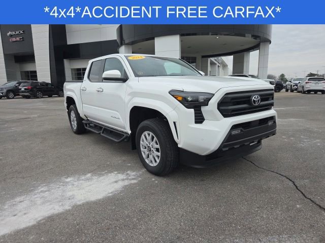 Used 2024 Toyota Tacoma SR5 image 2