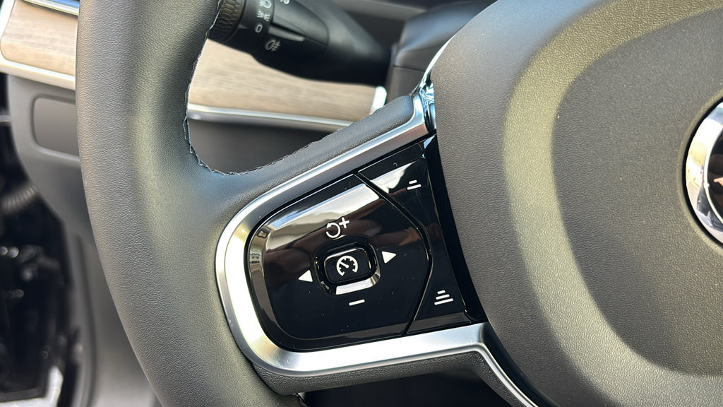 New 2027 Volvo XC90 T8 Ultra AWD/4WD image 17