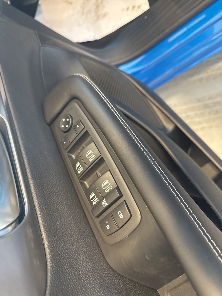 New 2026 Chrysler Pacifica Select FWD image 17