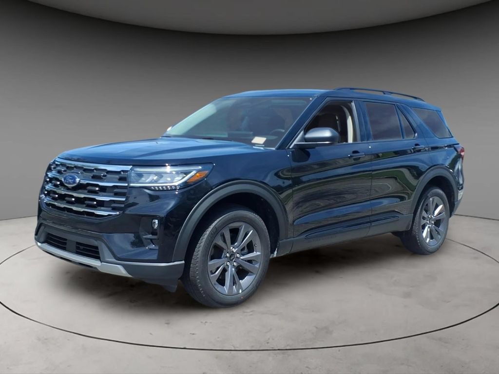 New 2026 Ford Explorer Active w/ Active Comfort Package AWD/4WD image 1