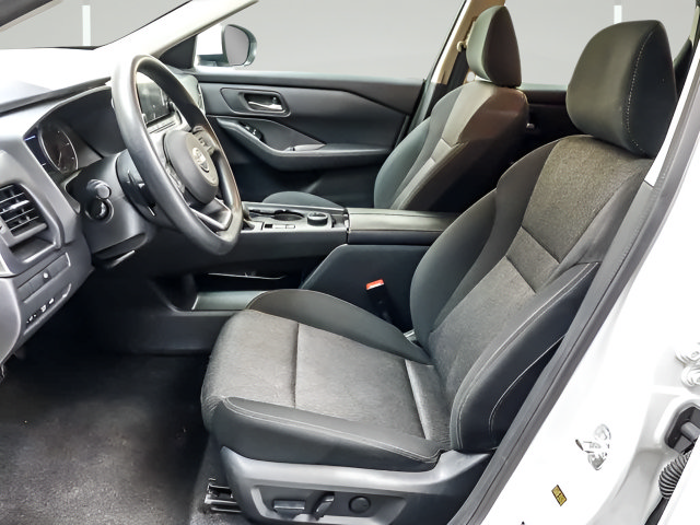 Used 2024 Nissan Rogue SV AWD/4WD image 8