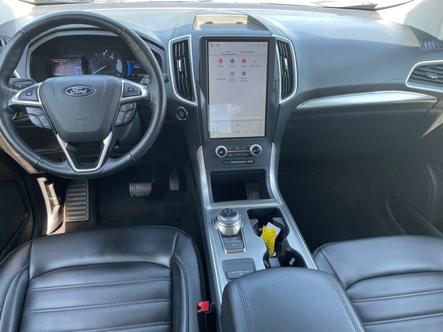 Used 2022 Ford Edge SEL image 3