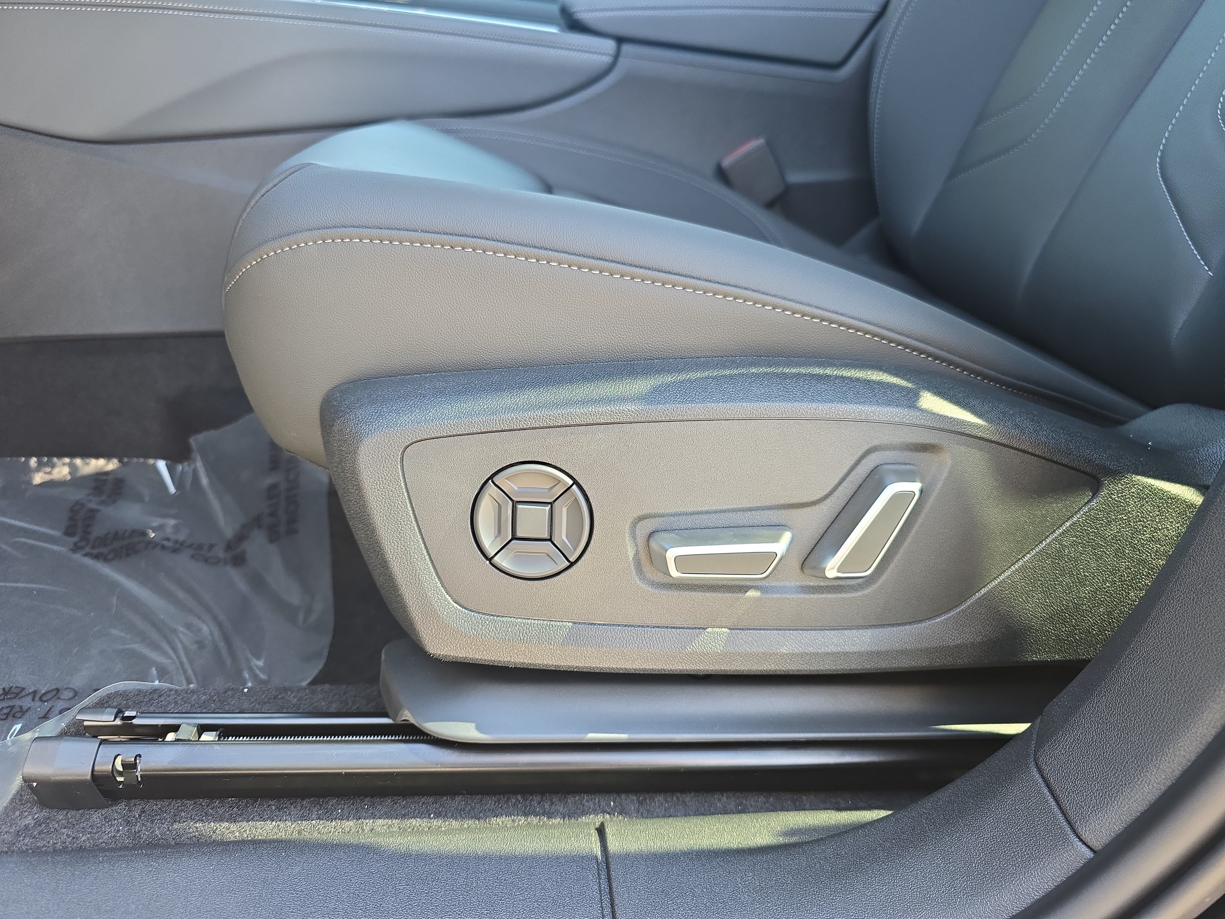 New 2026 Audi Q3 quattro 2.0T AWD/4WD image 25
