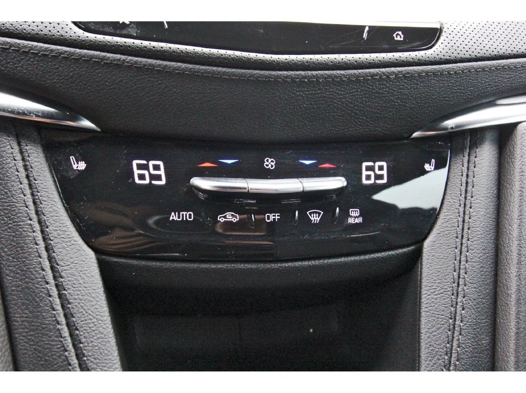 Used 2023 Cadillac XT5 Luxury FWD image 23