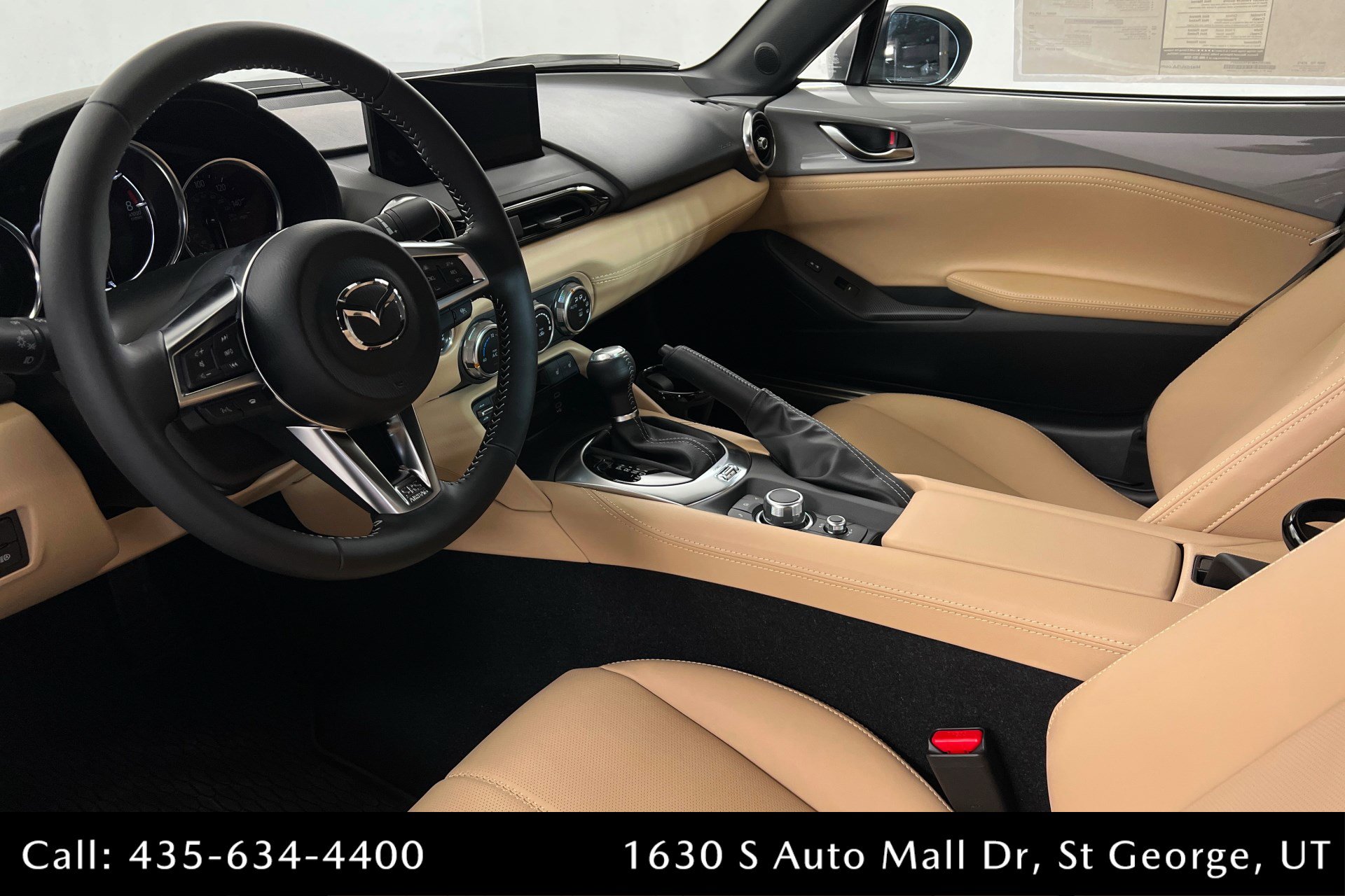 New 2026 MAZDA MX-5 Miata RF Grand Touring w/ Appearance Package RWD image 13
