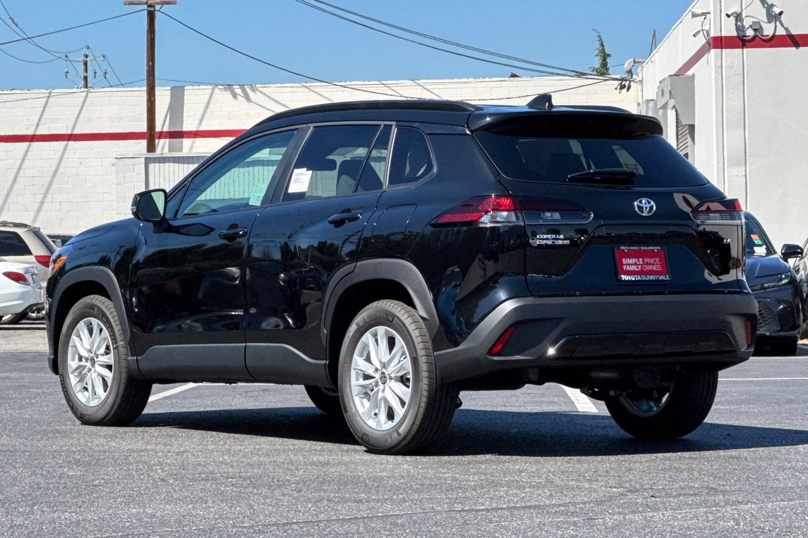 New 2026 Toyota Corolla Cross LE w/ Moonroof Package FWD image 7