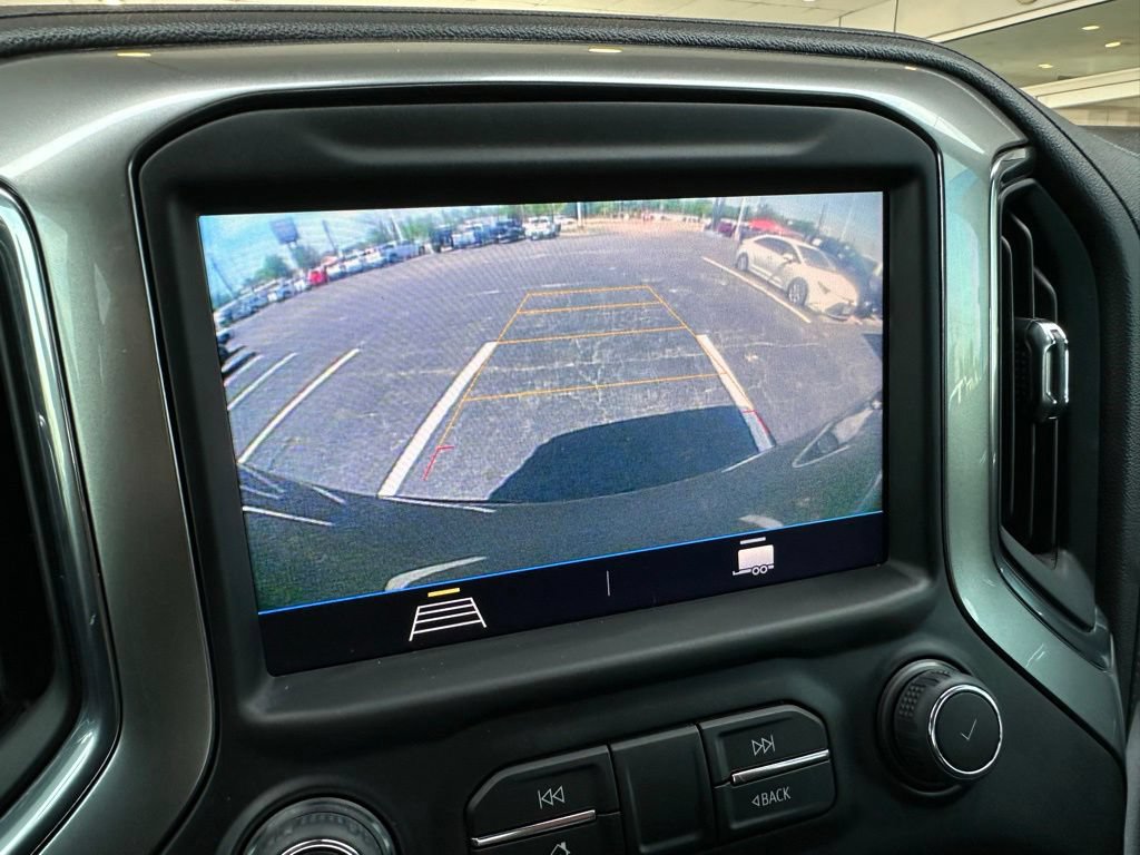 Used 2022 Chevrolet Silverado 1500 LT AWD/4WD image 27