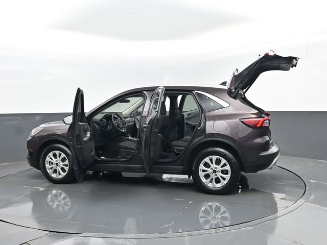 Used 2023 Ford Escape Active image 31