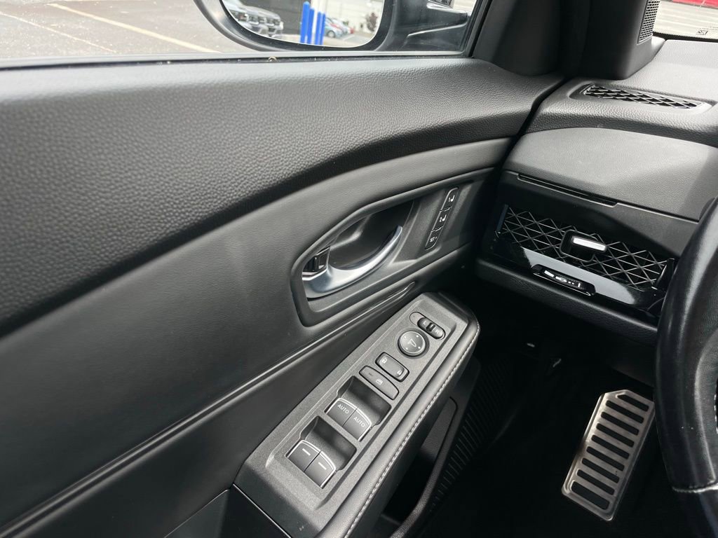 Certified 2024 Honda Accord Sport image 23
