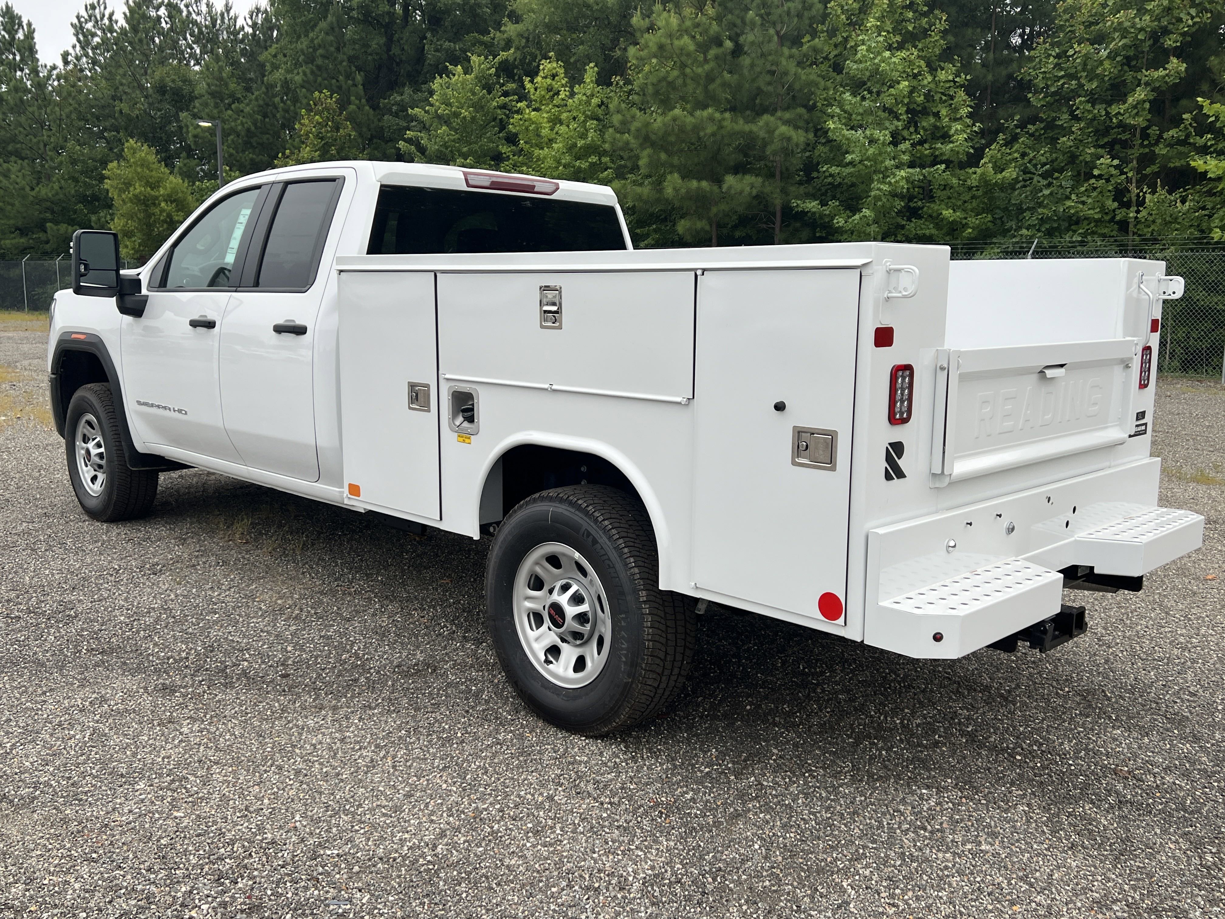 New 2025 GMC Sierra 3500 Pro w/ Convenience Package image 7