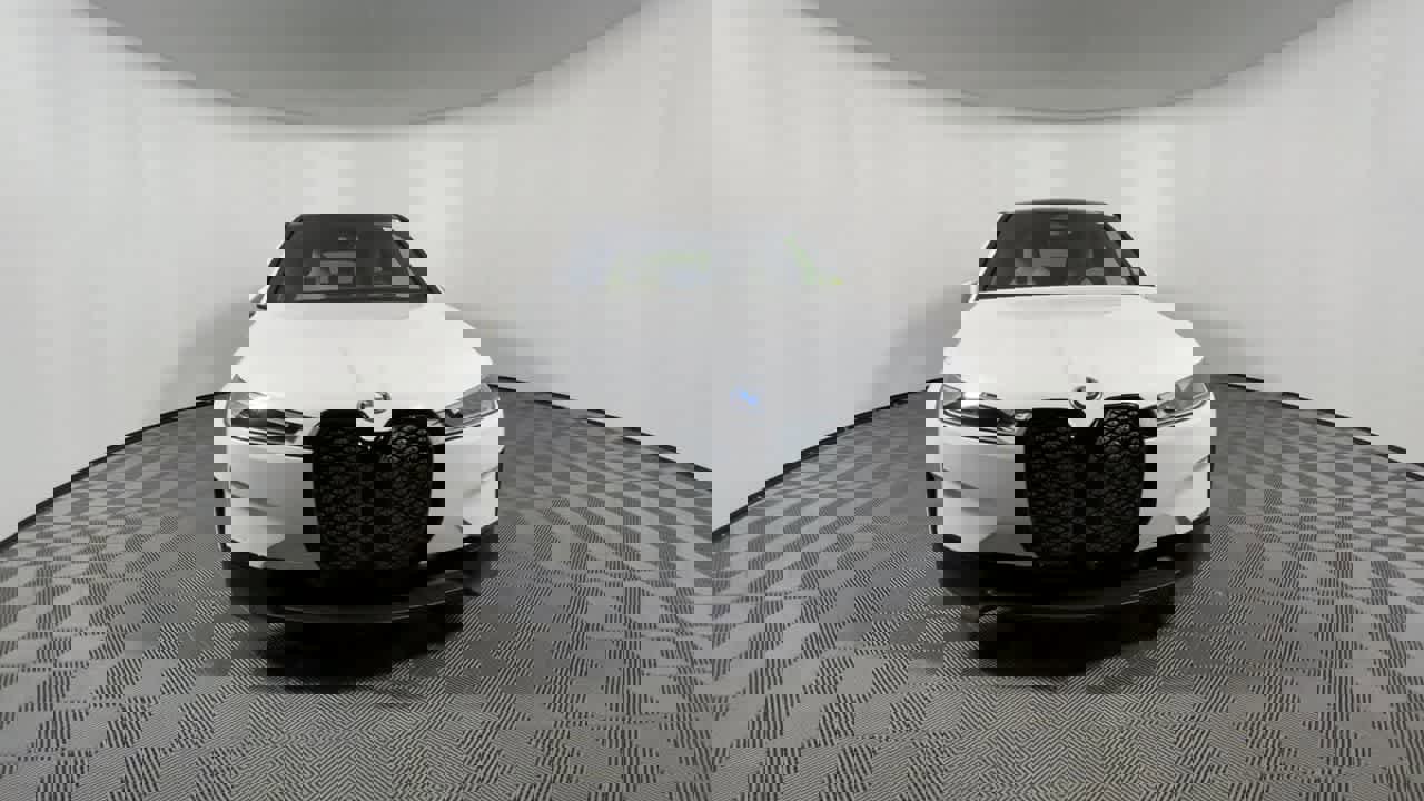 New 2022 BMW iX xDrive50 w/ Convenience Package image 5