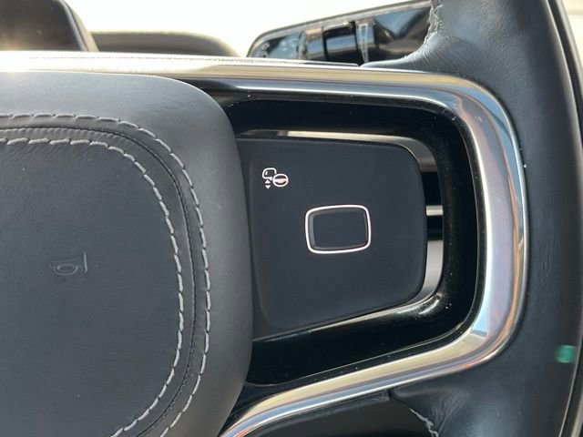 Used 2025 Lincoln Navigator Reserve AWD/4WD image 23