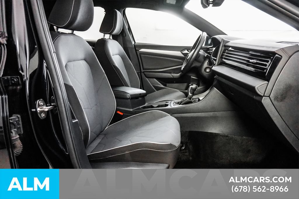 Used 2025 Volkswagen Jetta Sport FWD image 14