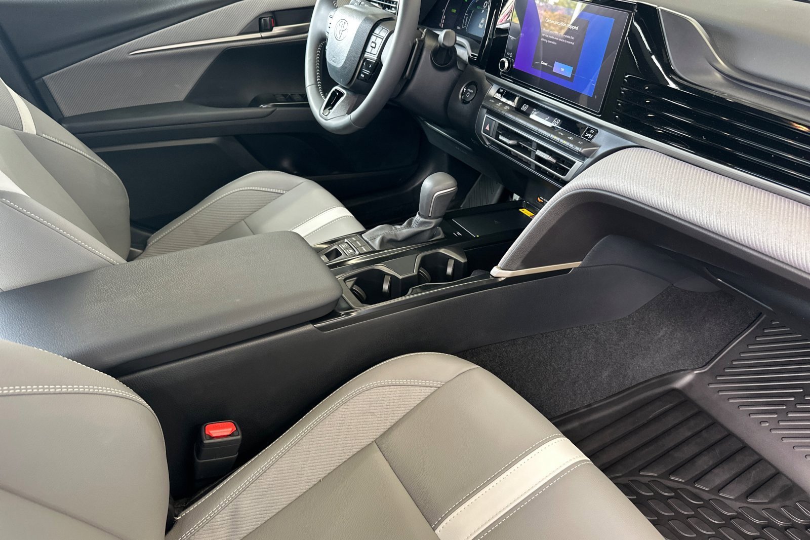 Certified 2026 Toyota Camry SE w/ Convenience Package FWD image 14
