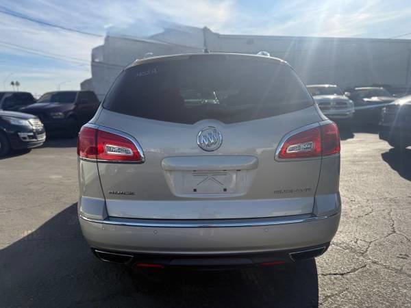Used 2013 Buick Enclave Leather image 4