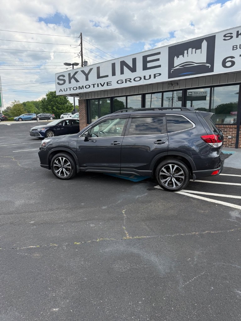 Used 2019 Subaru Forester Limited AWD/4WD image 8