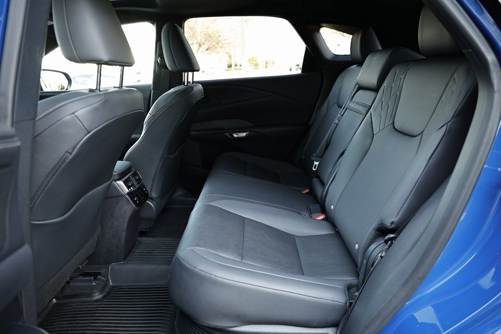 Used 2025 Lexus RX 350h w/ Accessory Package (Z1) image 24
