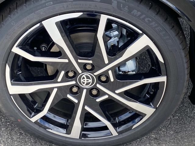 New 2026 Toyota Prius Plug-In Hybrid FWD image 6