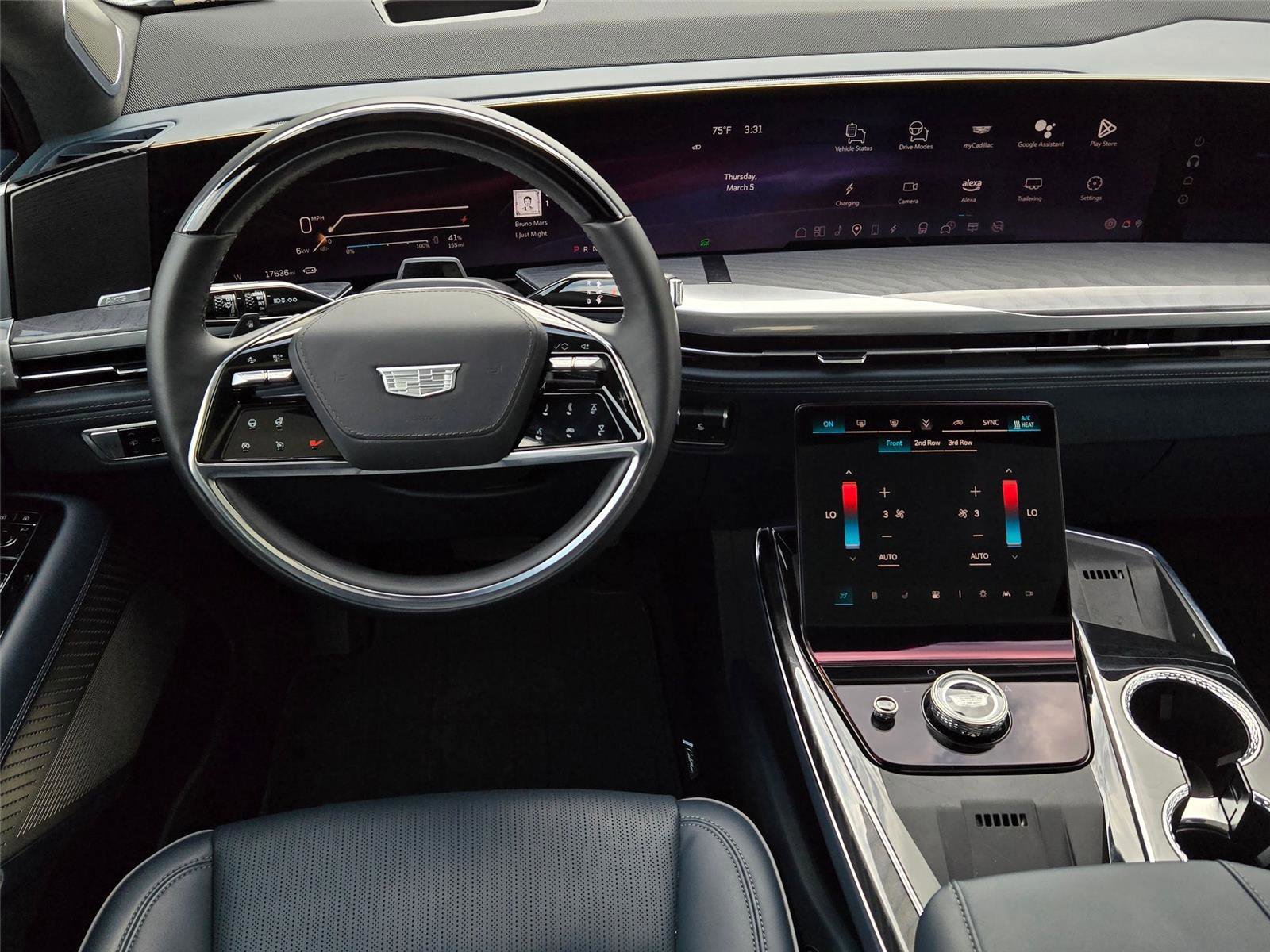 Certified 2025 Cadillac Escalade IQ Luxury 2 w/ LPO, Premium Carpet Package AWD/4WD image 14