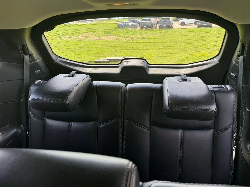 Used 2020 Nissan Pathfinder SL FWD image 12