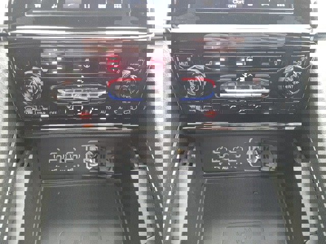 New 2025 Jeep Grand Cherokee L Altitude image 6