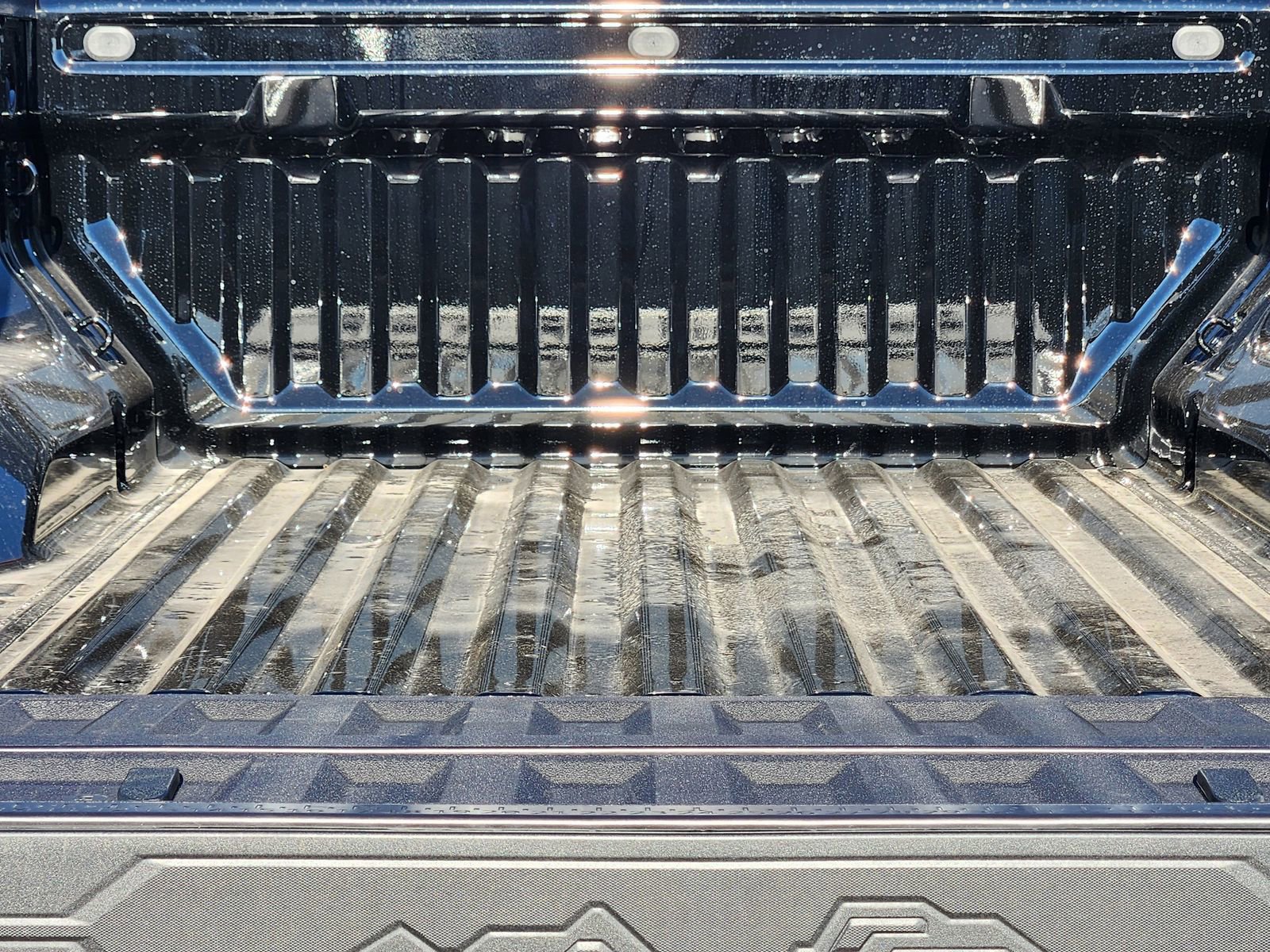 New 2026 GMC Canyon Elevation w/ Convenience Package image 36