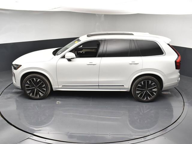 Used 2025 Volvo XC90 B5 Plus w/ Protection Package Premier image 43