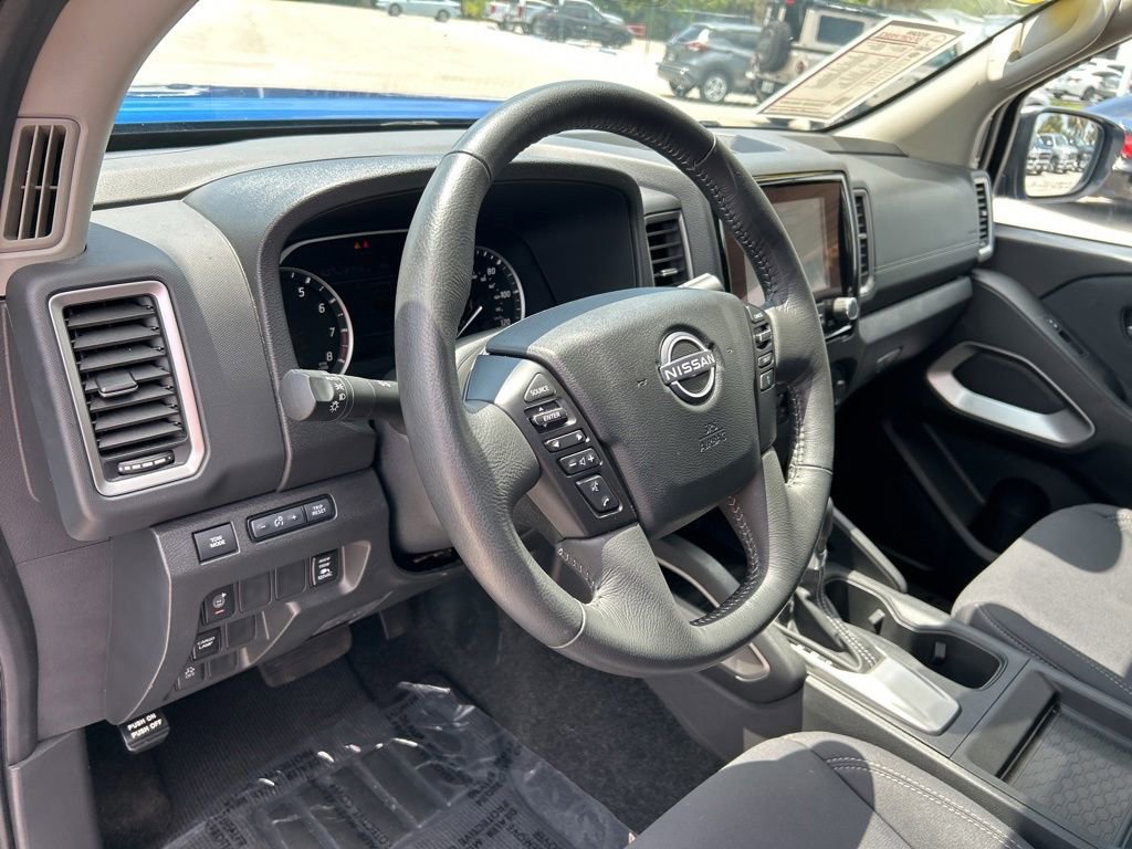 Certified 2024 Nissan Frontier SV w/ SV Convenience Package RWD image 23