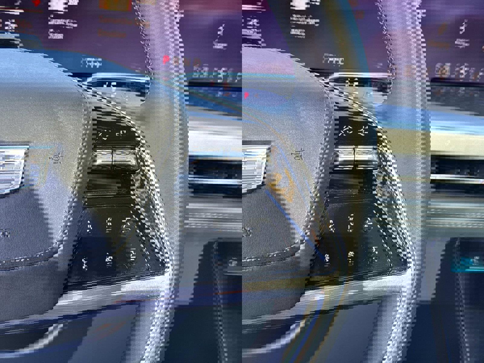 Used 2025 Cadillac Escalade IQ Sport 2 image 31