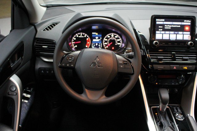New 2026 Mitsubishi Eclipse Cross LE AWD/4WD image 23