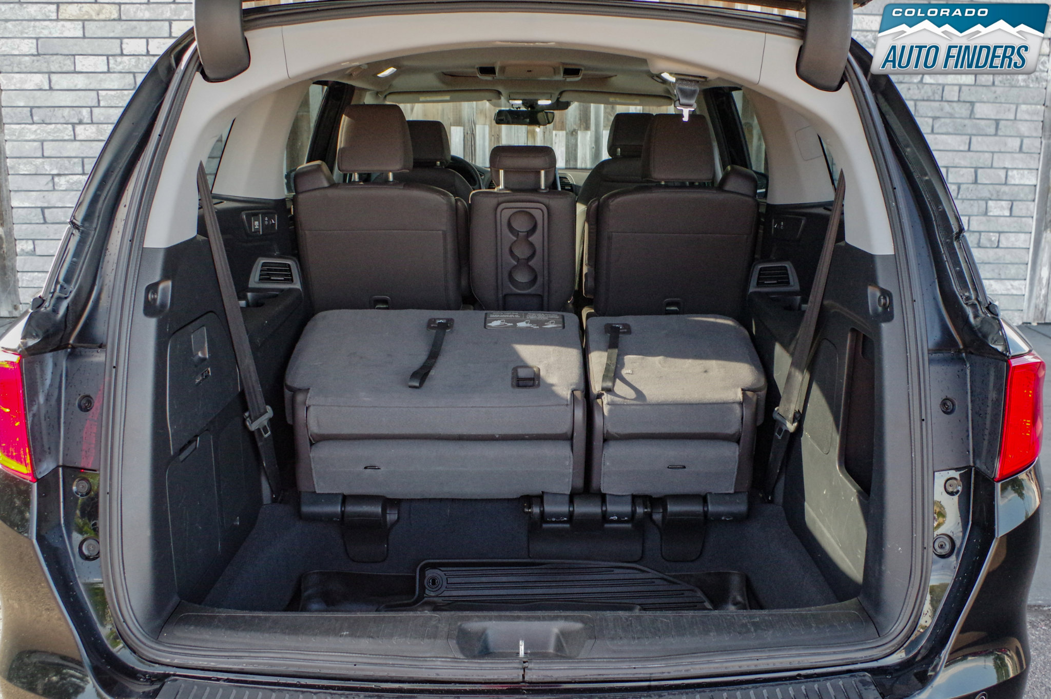 Used 2018 Honda Odyssey Elite image 32